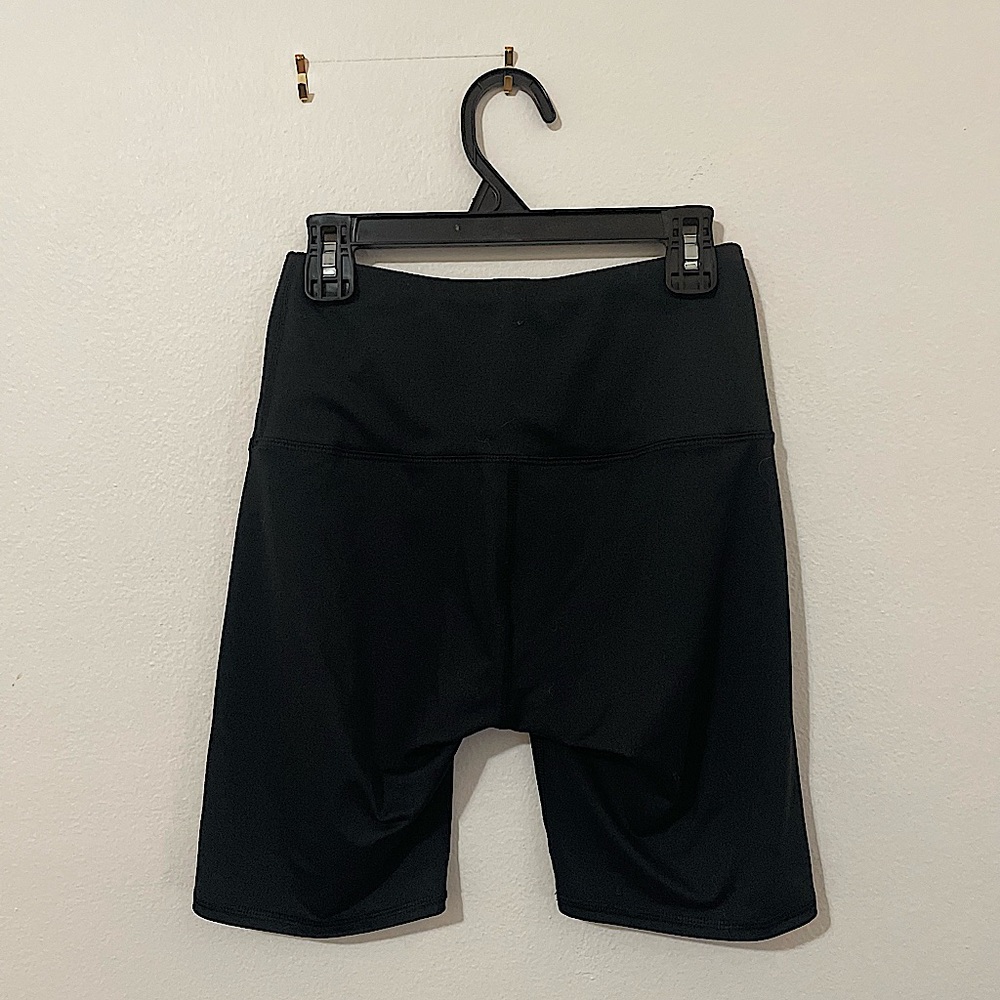 Athletic spandex New without tags, Never worn reason: was a gift and was to big